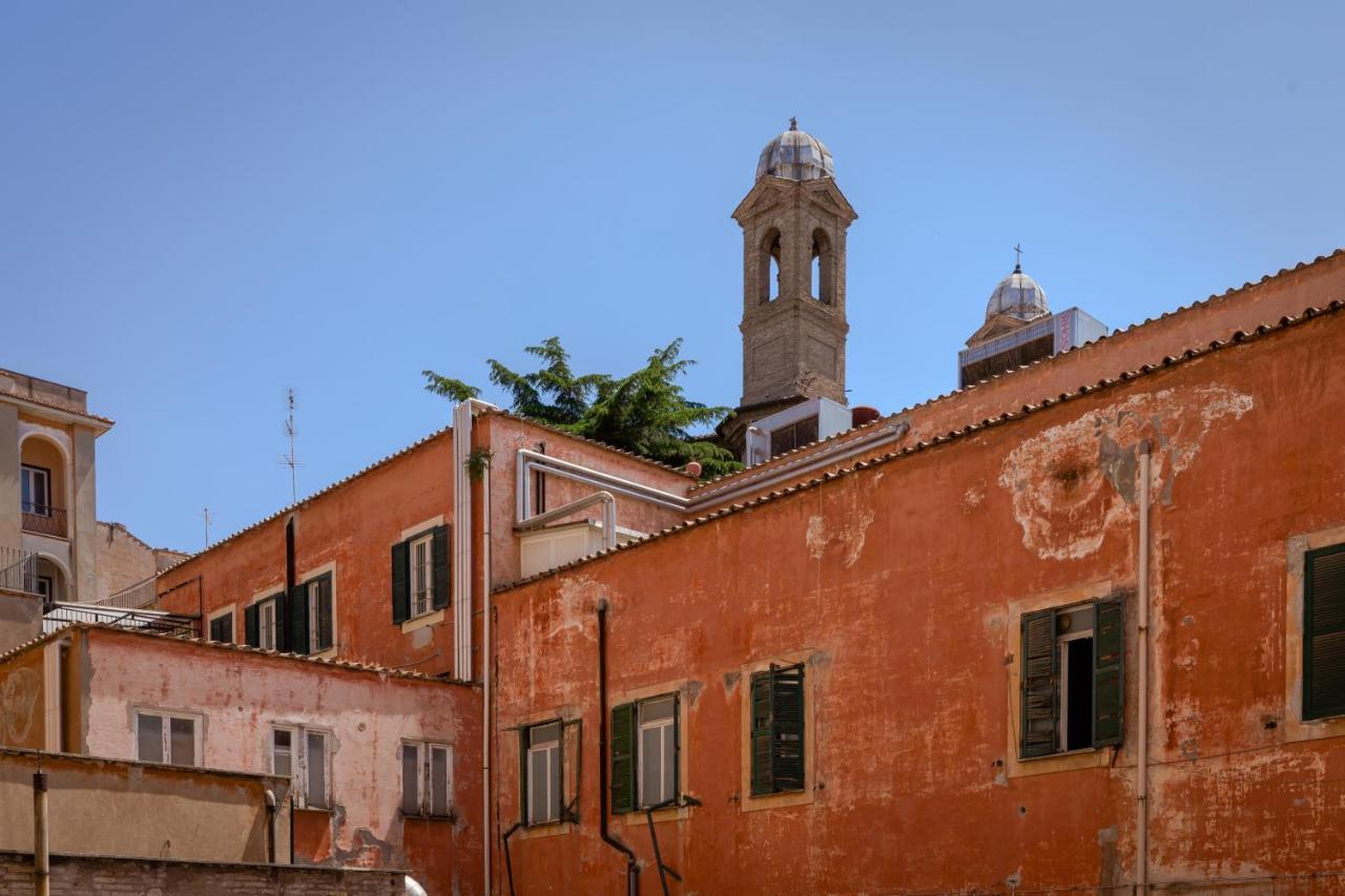 A World Aparts - 504 Corso Rome Bagian luar foto